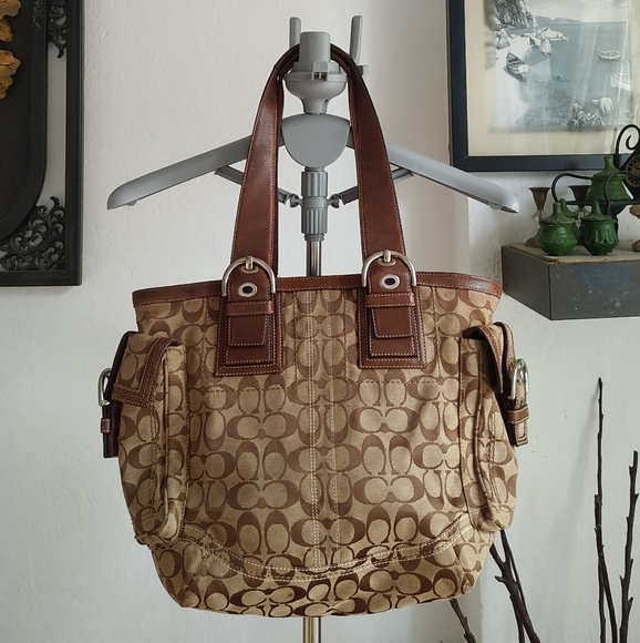 Coach Signature Brown Canvas Gallery 10079 Large Carry All Zip Up Shoulder Purse - Picture 6 of 17